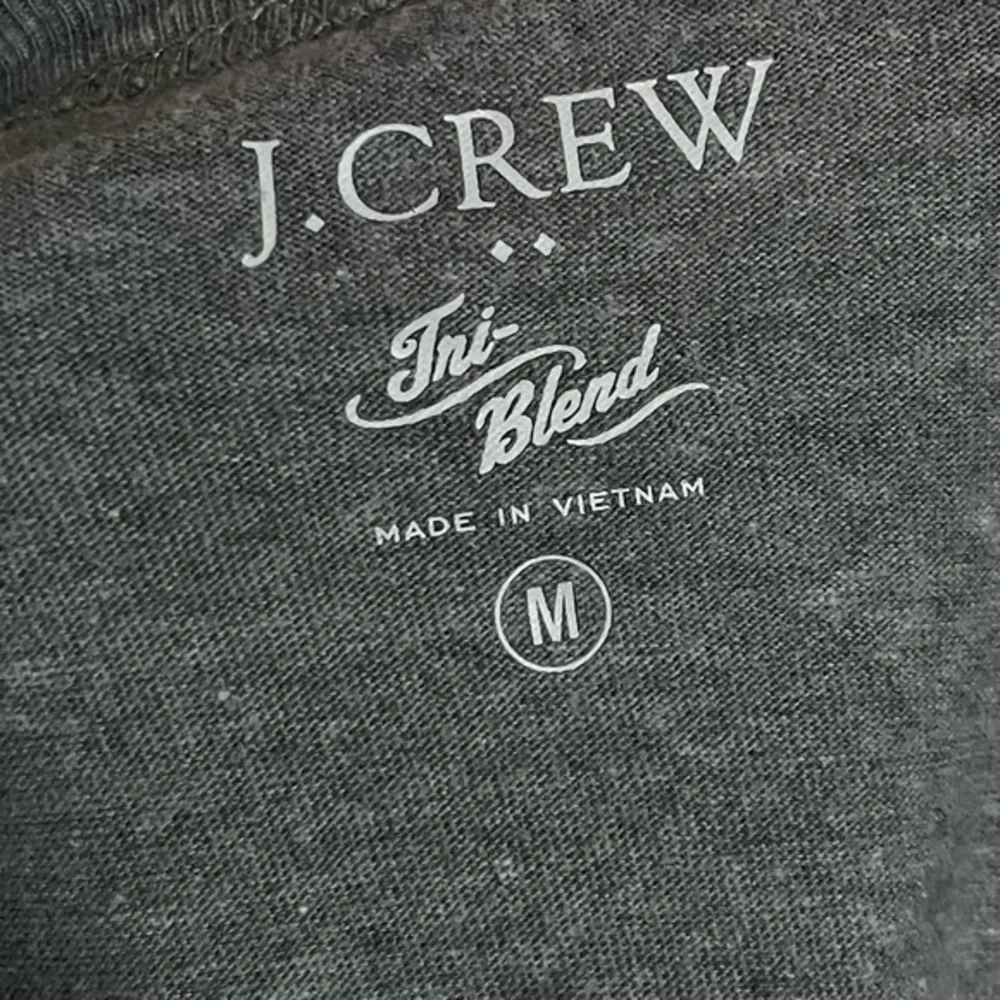 J. Crew • Men’s Triblend Grey Long Sleeve Tee Shirt
